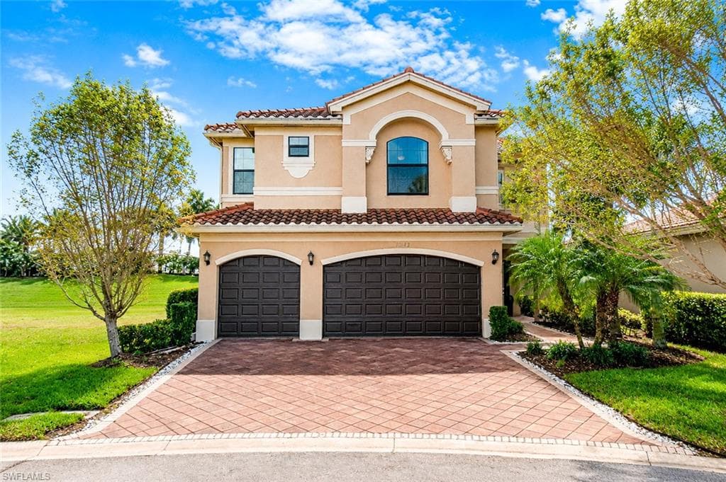 10143 Chesapeake Bay DR FORT MYERS, FL 33913
