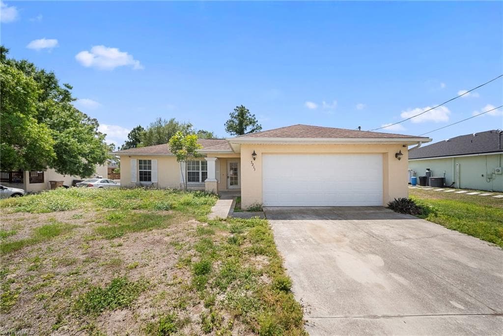 3213 17th ST SW LEHIGH ACRES, FL 33976