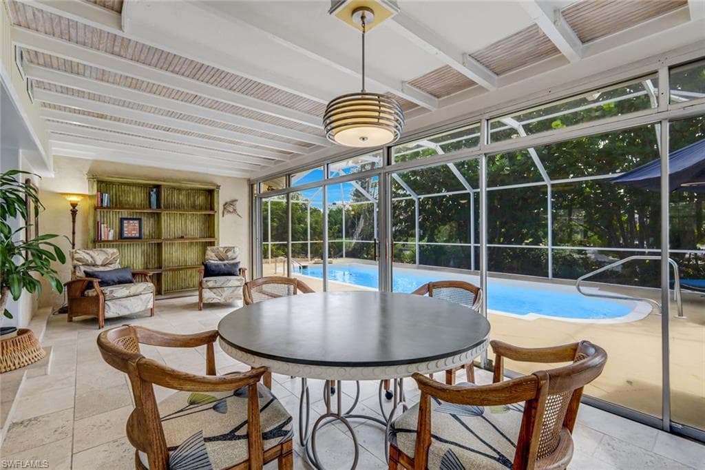 27061 Homewood DR BONITA SPRINGS, FL 34135