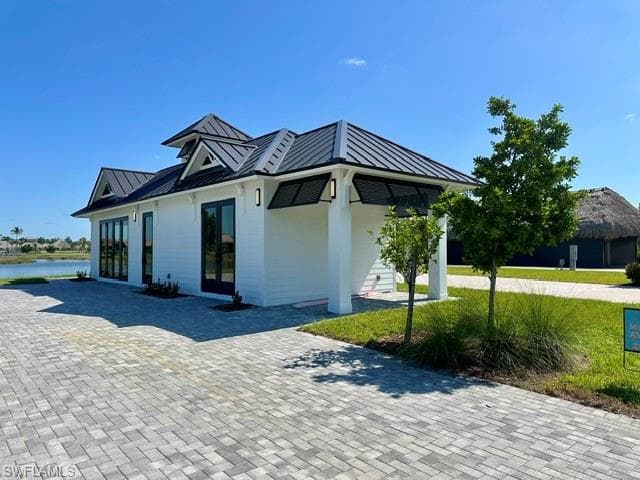 5573 Laguna Caribe CIR FORT MYERS, FL 33905