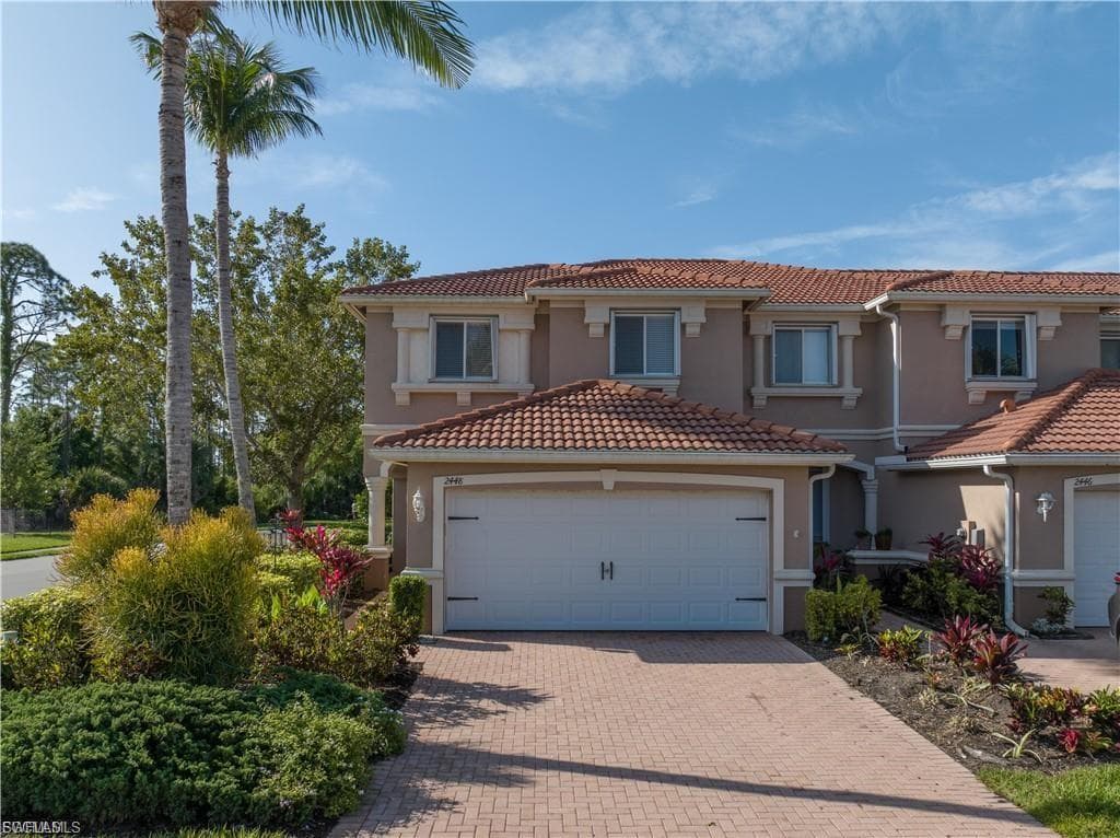 2448 Laurentina LN CAPE CORAL, FL 33909