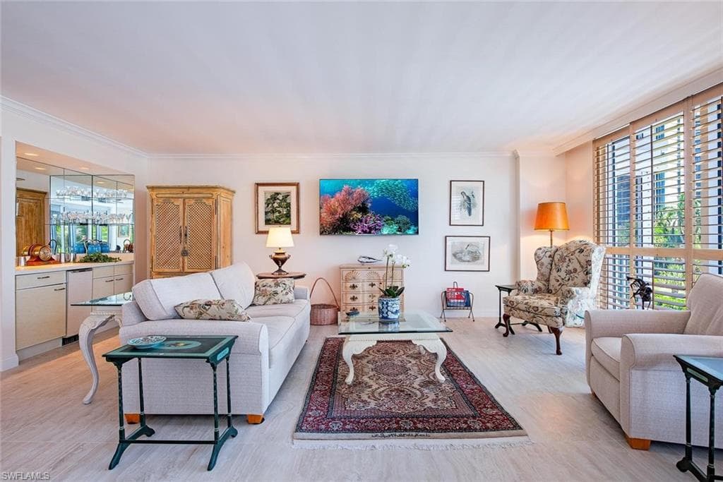 4401 Gulf Shore BLVD N D306 NAPLES, FL 34103