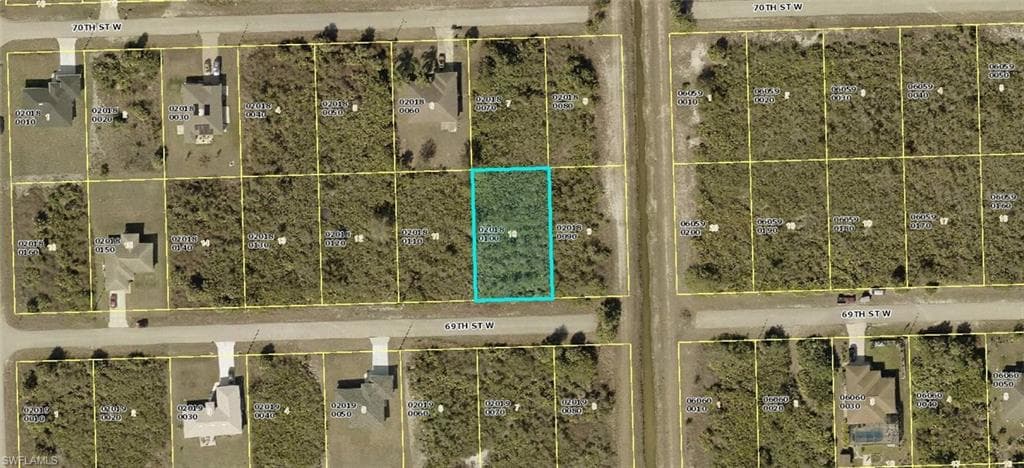 2902 69th ST W LEHIGH ACRES, FL 33971