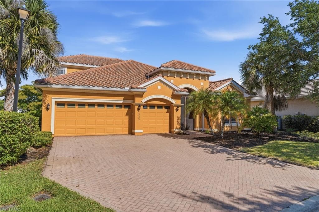 15505 Pricklegrass CT ALVA, FL 33920