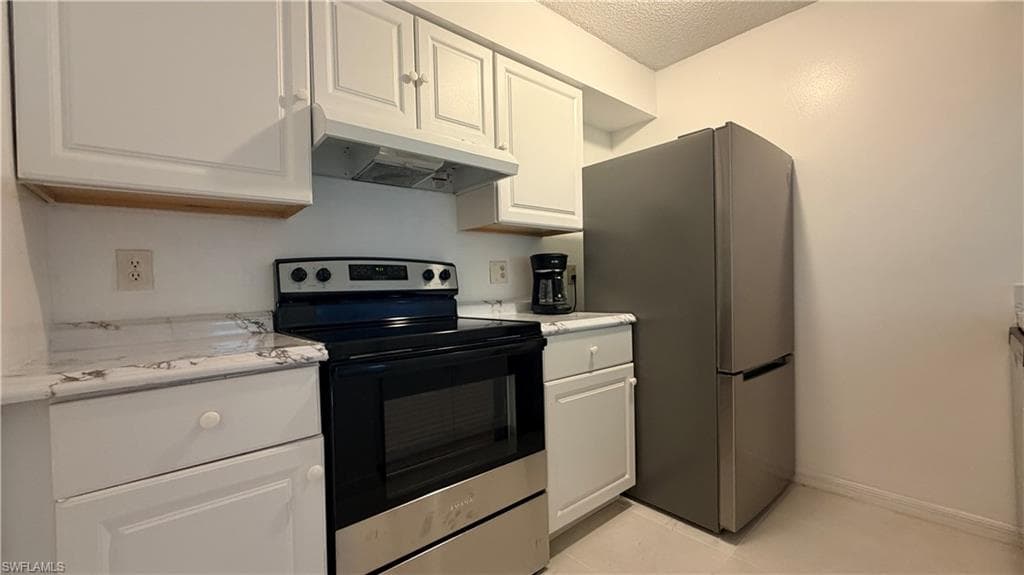3407 Winkler AVE 309 FORT MYERS, FL 33916