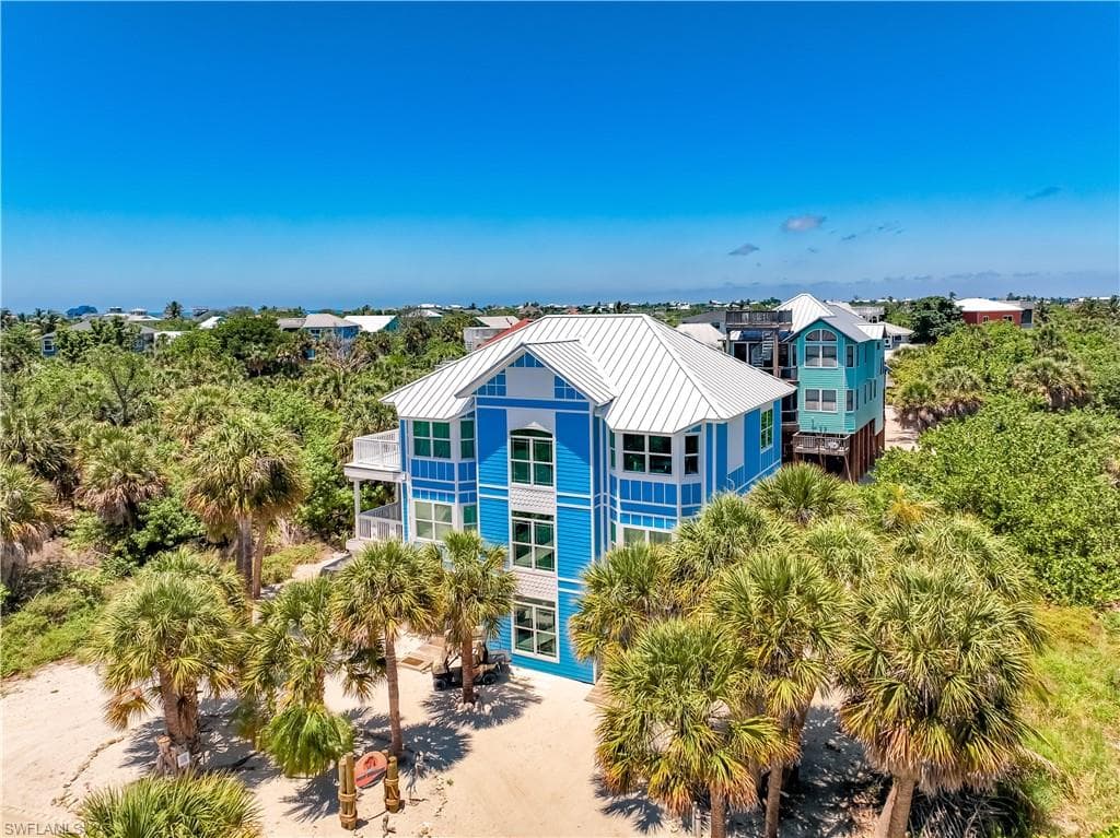 4460 Smugglers DR Upper Captiva, FL 33924