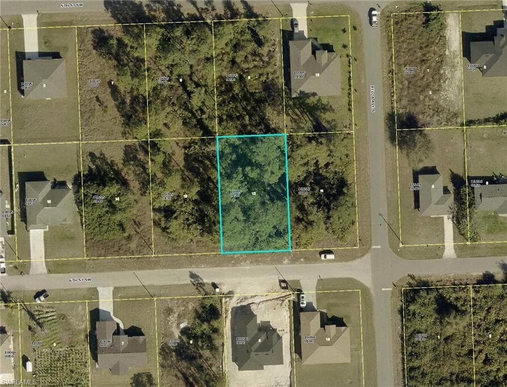 3708 6th ST SW LEHIGH ACRES, FL 33976