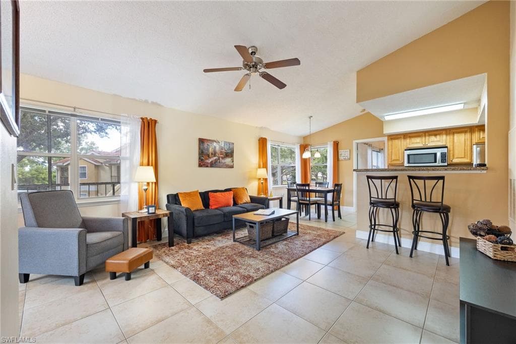 12581 Equestrian CIR 1016 FORT MYERS, FL 33907
