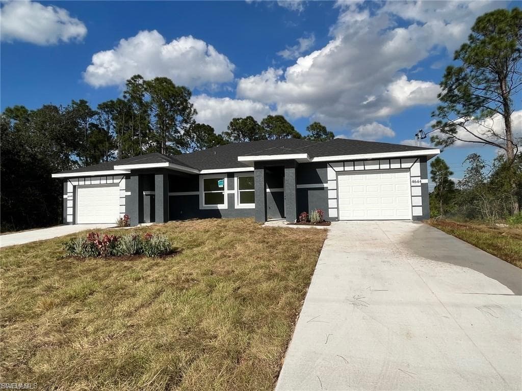 4646 24th ST SW LEHIGH ACRES, FL 33973