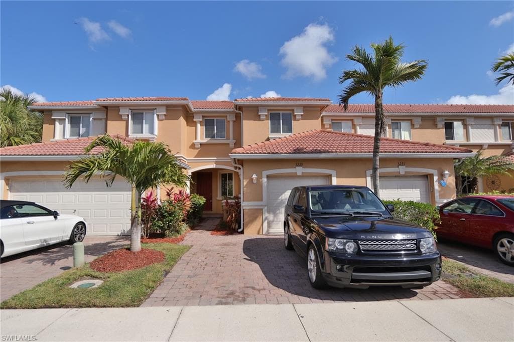 17615 Brickstone LOOP FORT MYERS, FL 33967