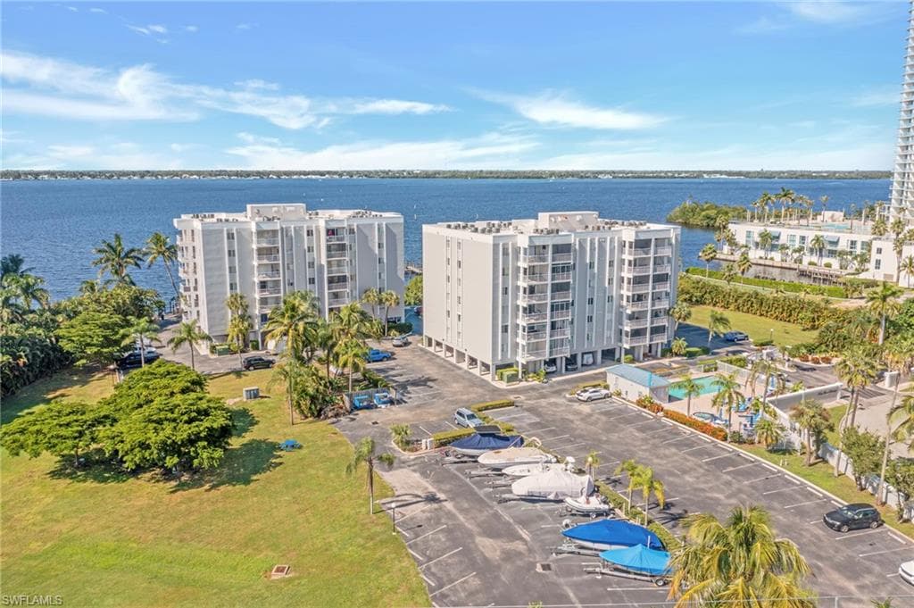 2875 Palm Beach BLVD 205 FORT MYERS, FL 33916