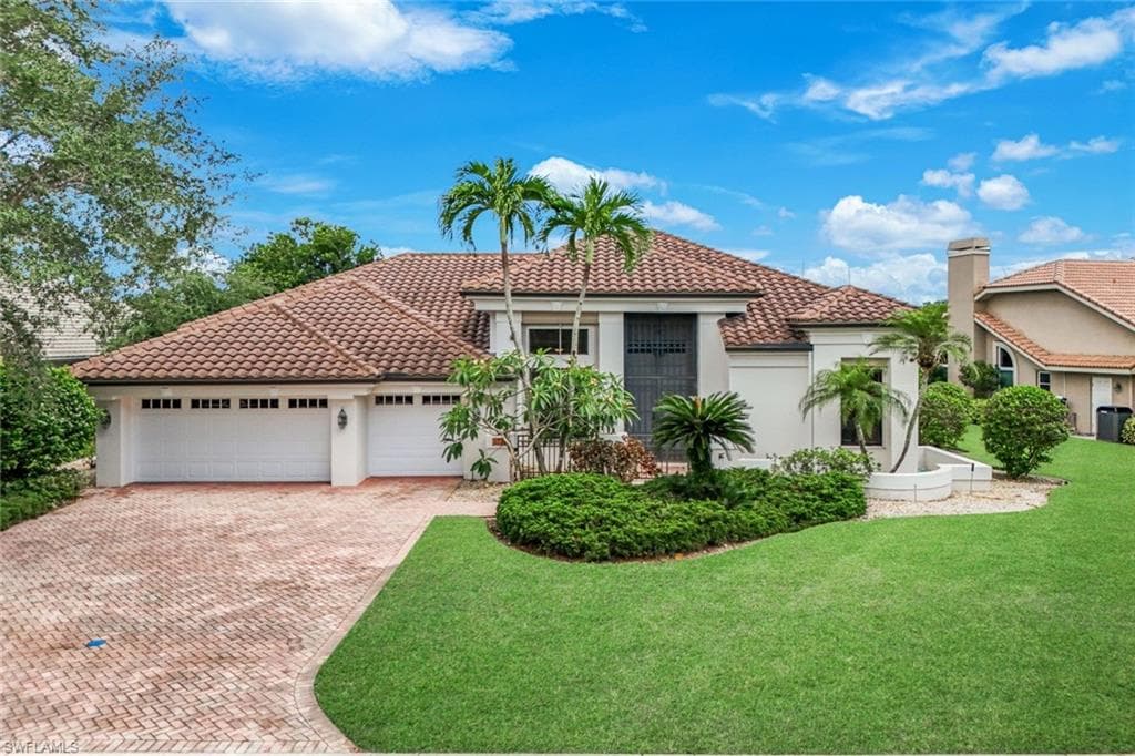 11726 Night Heron DR NAPLES, FL 34119