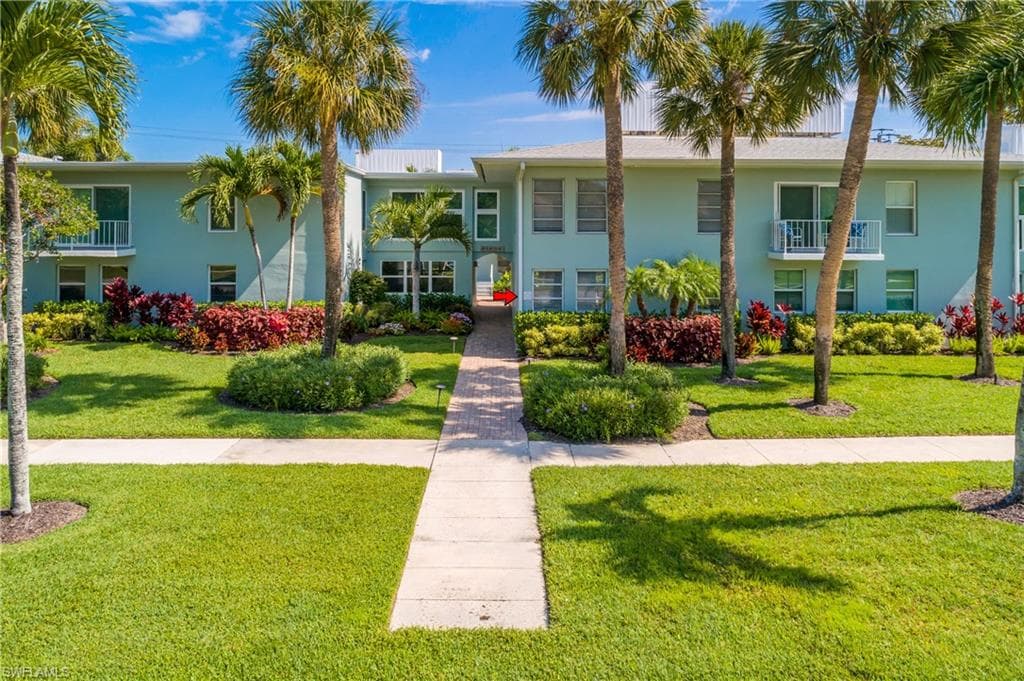 663 12th AVE S 663 NAPLES, FL 34102