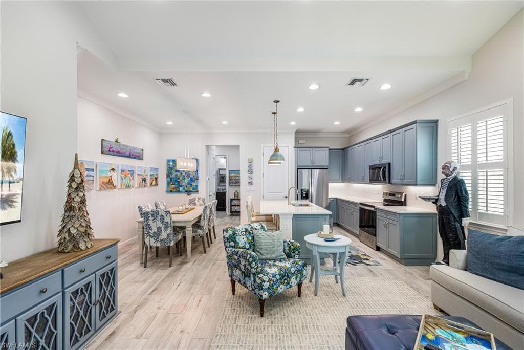 7178 Saona CT NAPLES, FL 34113