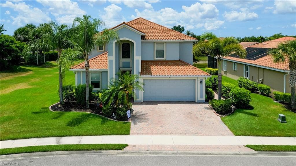 3613 Valle Santa CIR CAPE CORAL, FL 33909