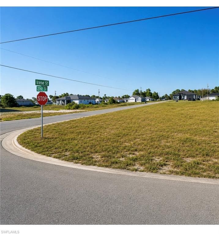 2912 21st ST SW LEHIGH ACRES, FL 33976