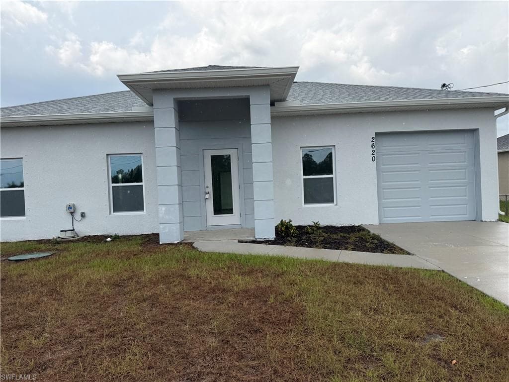 2620 57th ST W LEHIGH ACRES, FL 33971