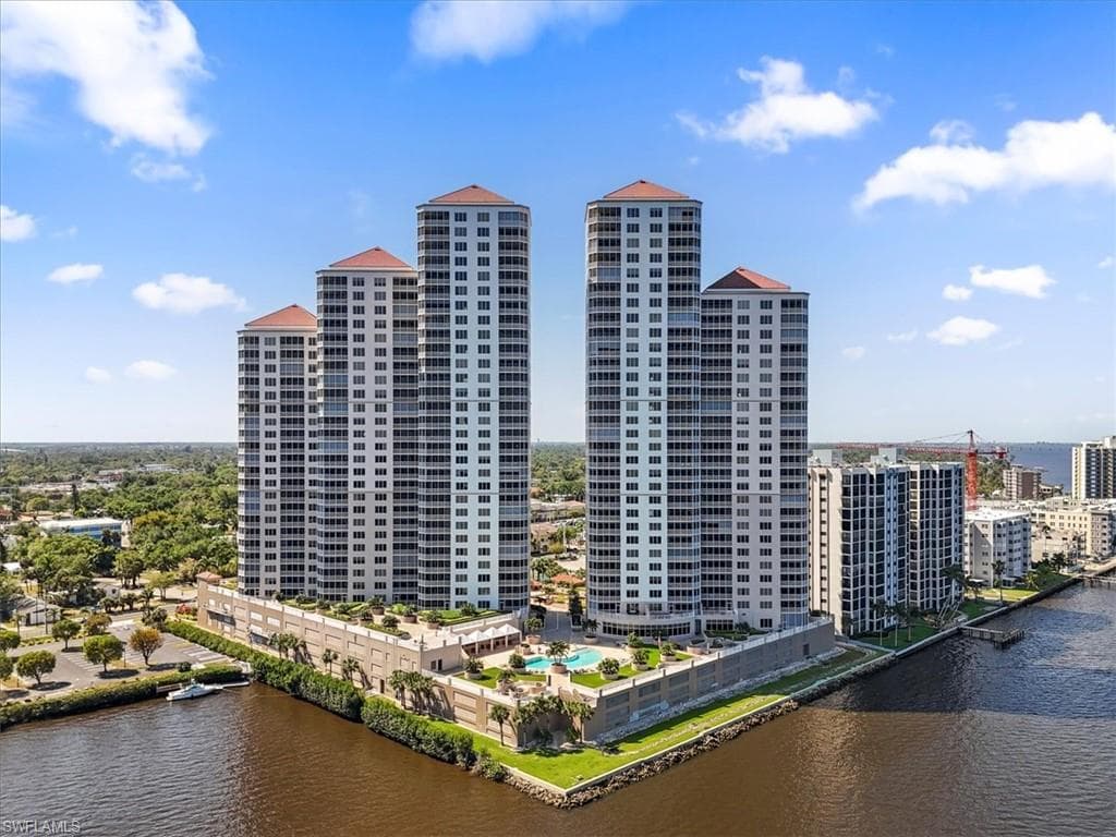 2104 W 1st ST 2503 FORT MYERS, FL 33901