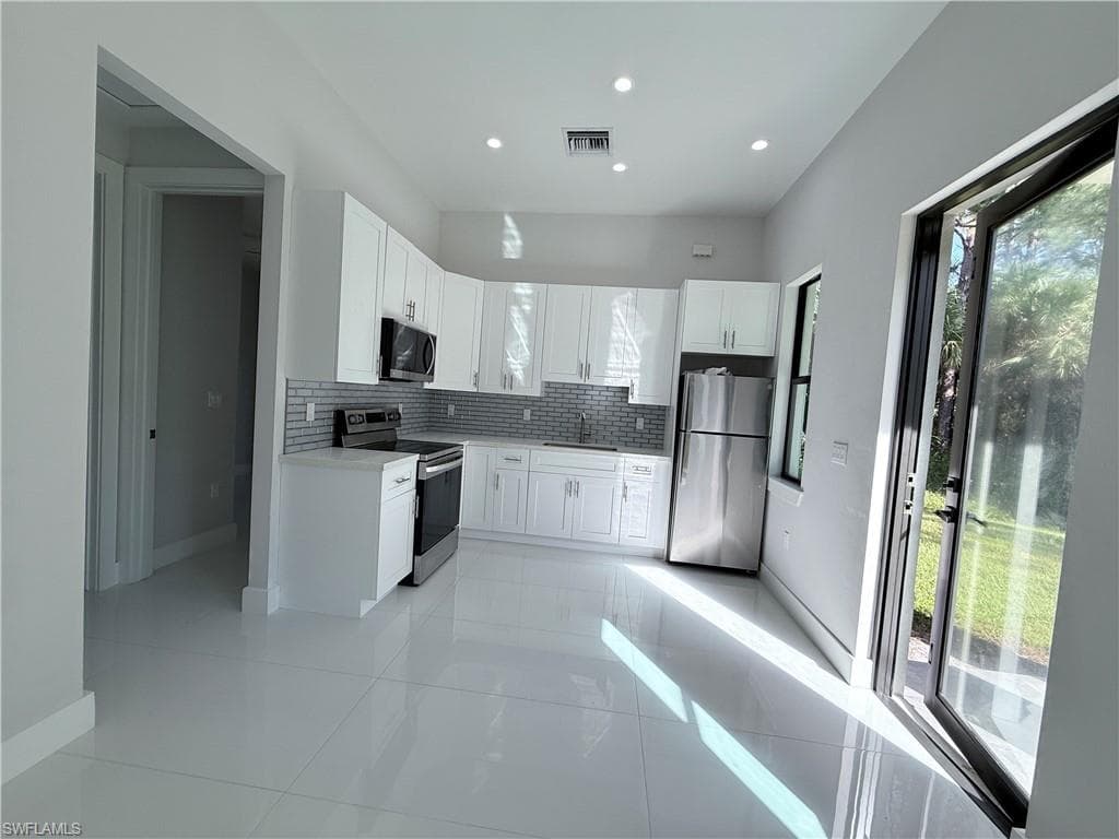 4681 18th AVE SE NAPLES, FL 34117