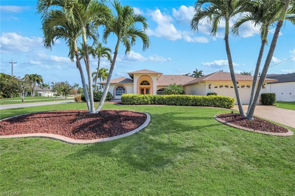2725 SW 46th TER CAPE CORAL, FL 33914