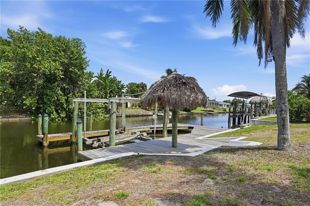 5117 Rutland CT CAPE CORAL, FL 33904