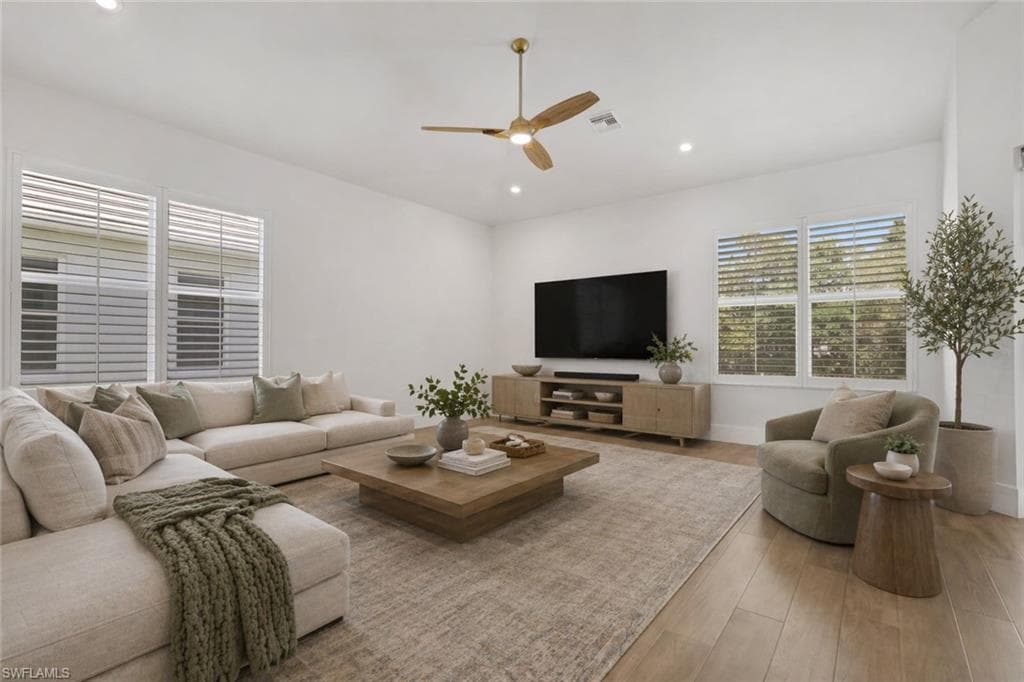6391 Old Mahogany CT NAPLES, FL 34109