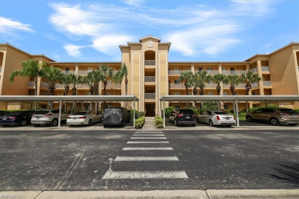 8261 Pathfinder LOOP 738 FORT MYERS, FL 33919