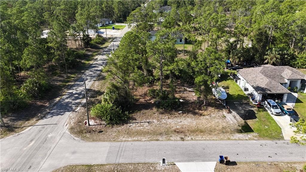 301 W 11th ST LEHIGH ACRES, FL 33972