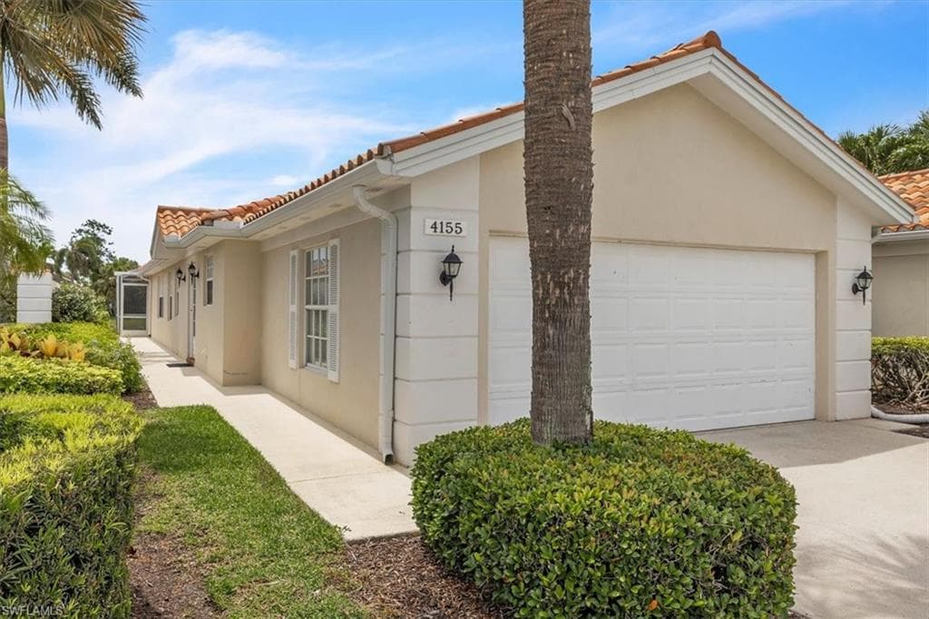 4155 Los Altos CT NAPLES, FL 34109