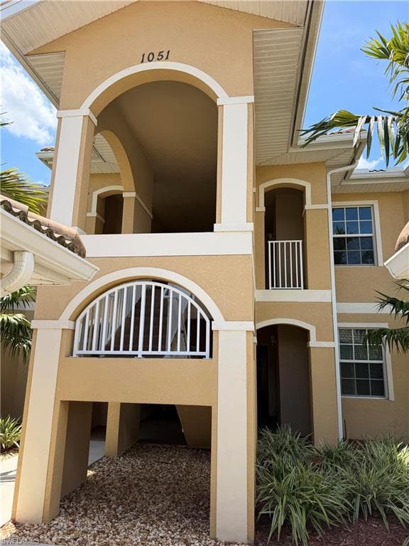 1051 Winding Pines CIR 105 CAPE CORAL, FL 33909