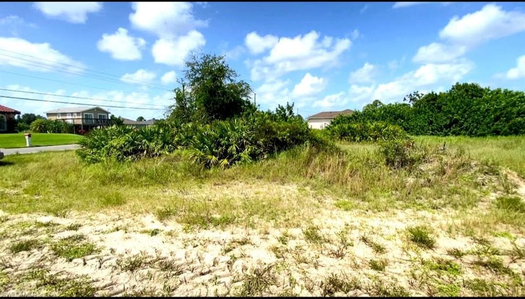 3310 8th ST SW LEHIGH ACRES, FL 33976