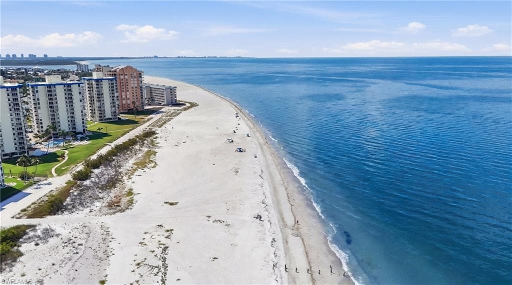 7300 Estero BLVD 102 FORT MYERS BEACH, FL 33931