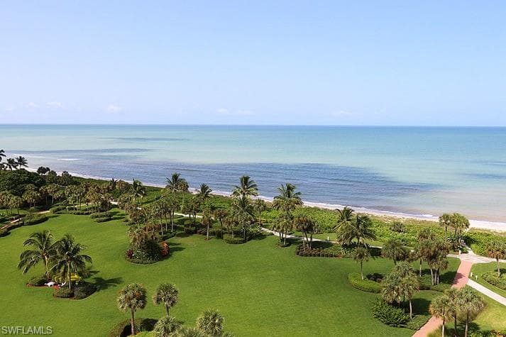 4041 Gulf Shore BLVD N 301 NAPLES, FL 34103