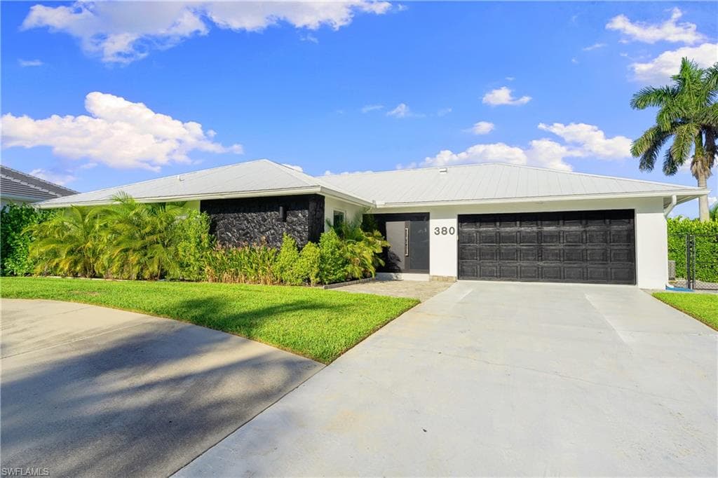 380 Rookery CT MARCO ISLAND, FL 34145