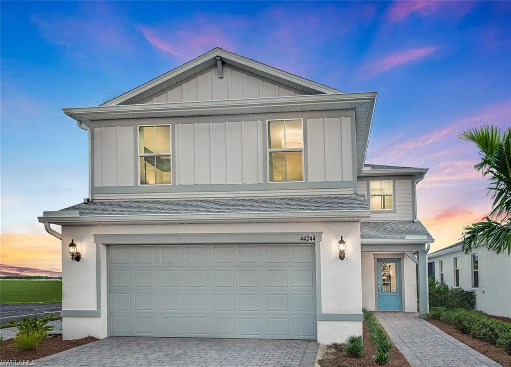 616 Oasis Lake PL LEHIGH ACRES, FL 33936