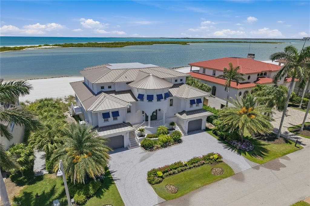 158 Beach DR MARCO ISLAND, FL 34145