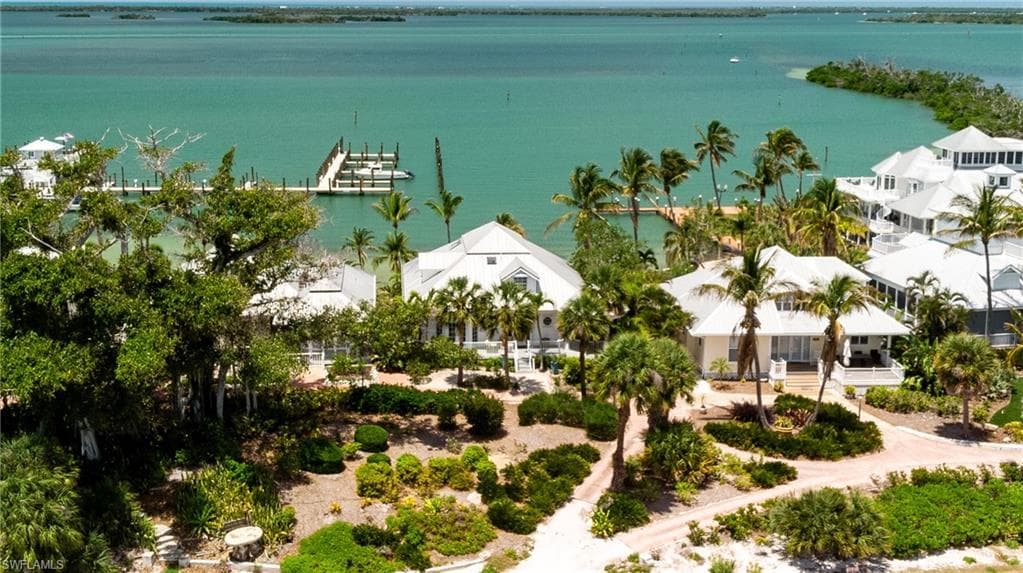 128 Useppa Island USEPPA ISLAND, FL 33924