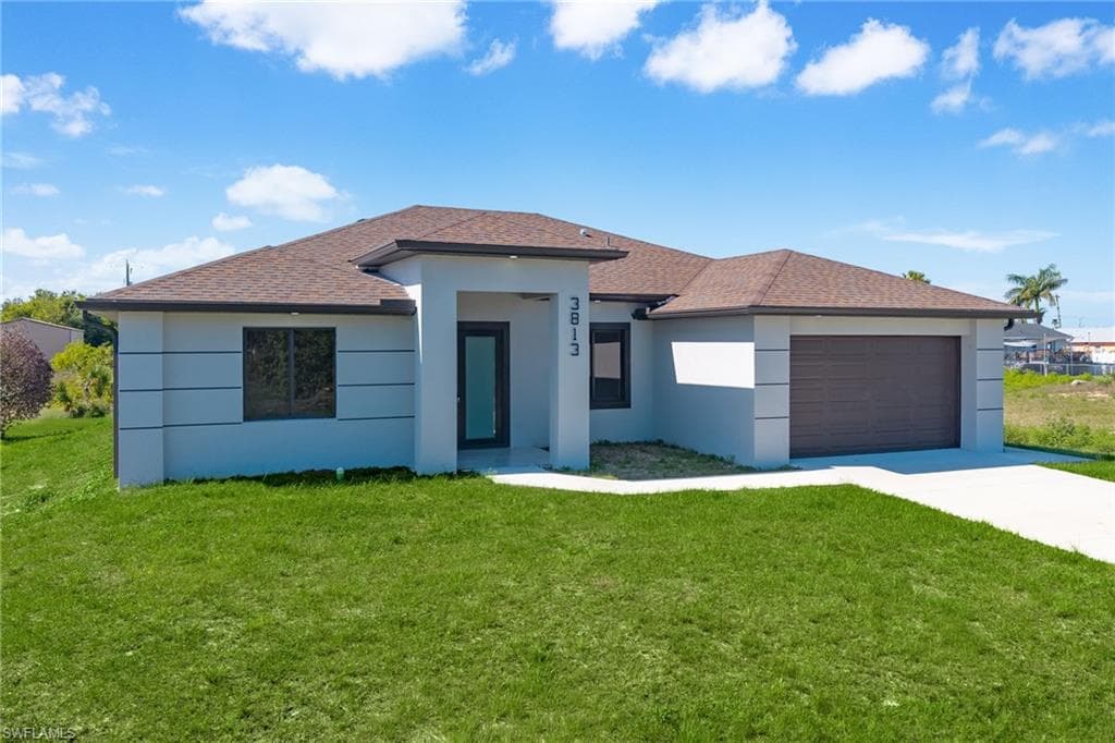 3813 1st ST SW LEHIGH ACRES, FL 33976