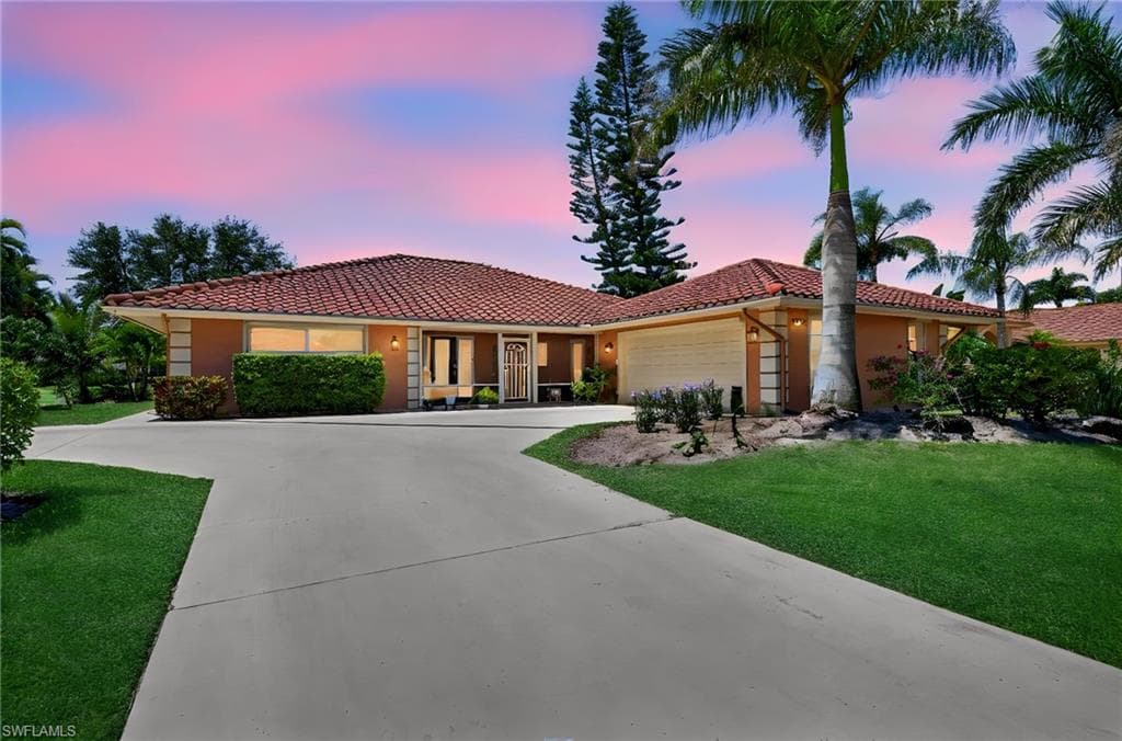 9879 El Greco CIR BONITA SPRINGS, FL 34135