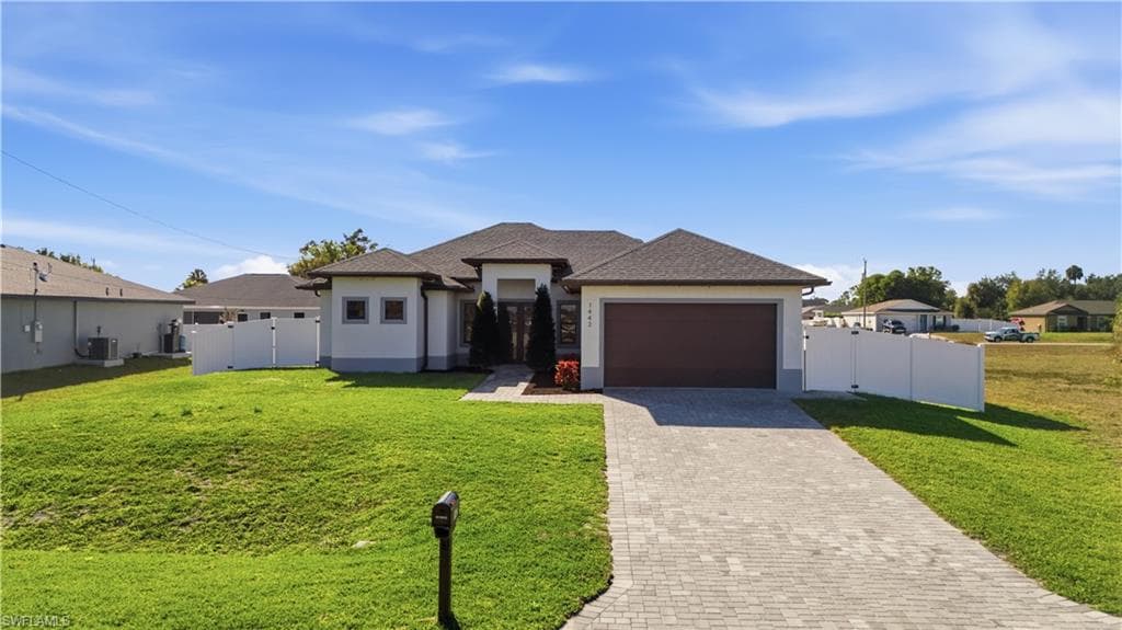 1442 NE 33rd LN CAPE CORAL, FL 33909