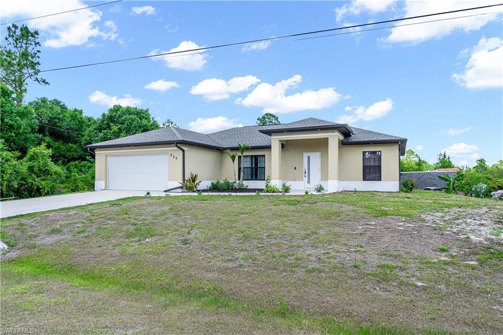 605 11th ST LEHIGH ACRES, FL 33972