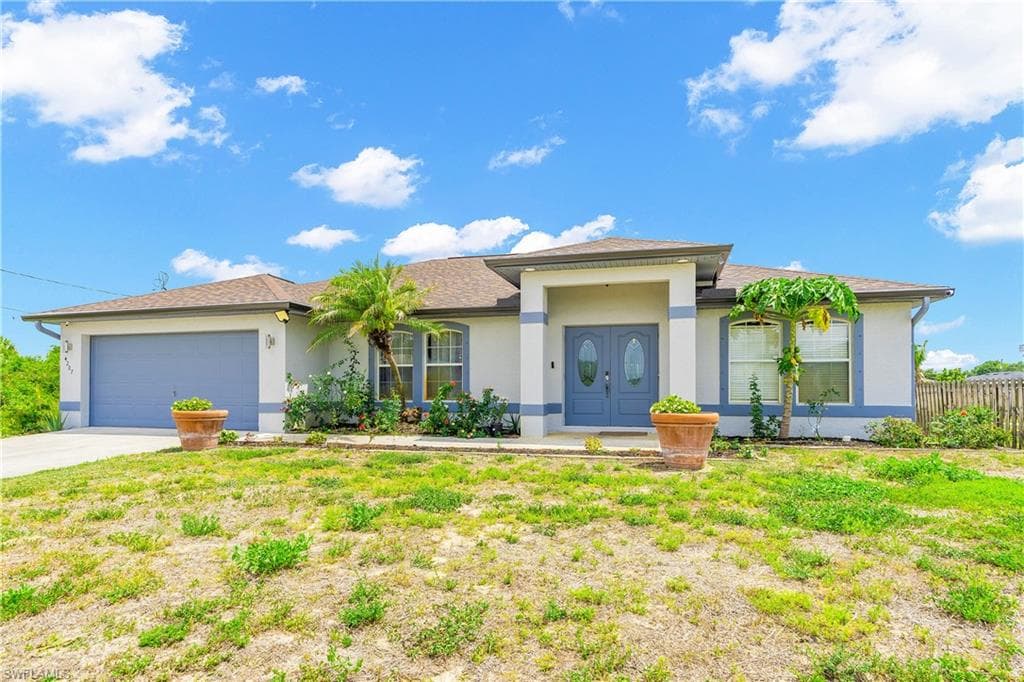 4207 30th ST SW LEHIGH ACRES, FL 33976