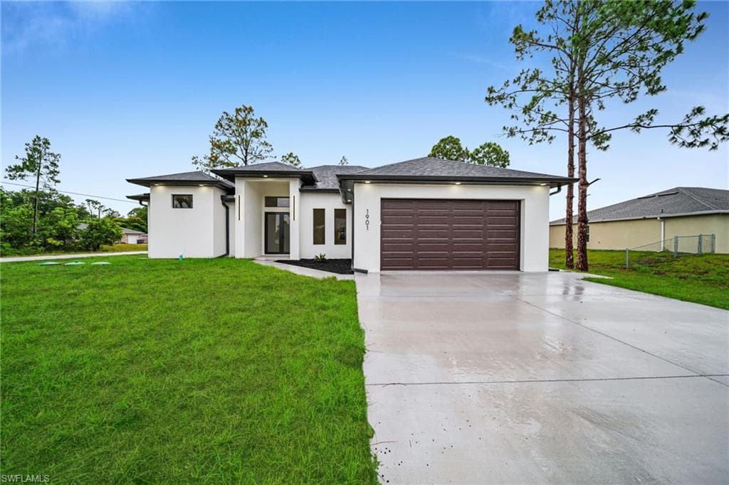 1901 Cedar AVE N LEHIGH ACRES, FL 33971