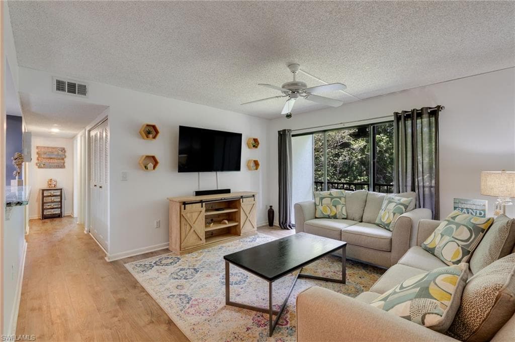 9540 Green Cypress LN 13 FORT MYERS, FL 33905