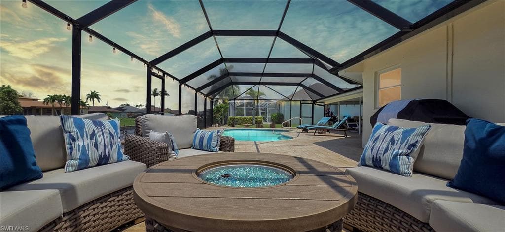 2926 SE 11th PL CAPE CORAL, FL 33904