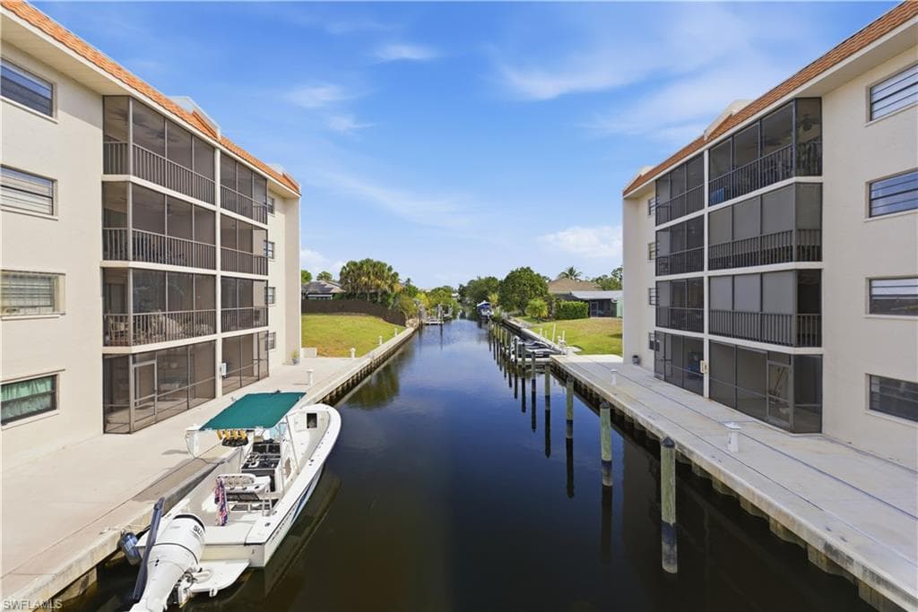 9395 Pennsylvania AVE 6 BONITA SPRINGS, FL 34135