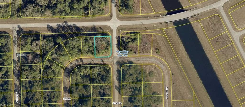 1300 Joel LN LABELLE, FL 33935