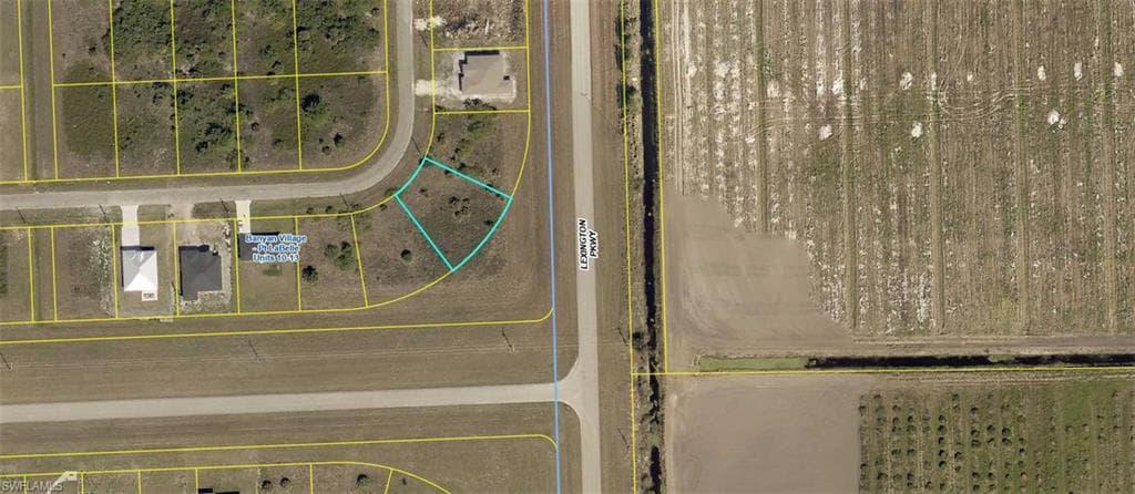 137 Carousel AVE LABELLE, FL 33935