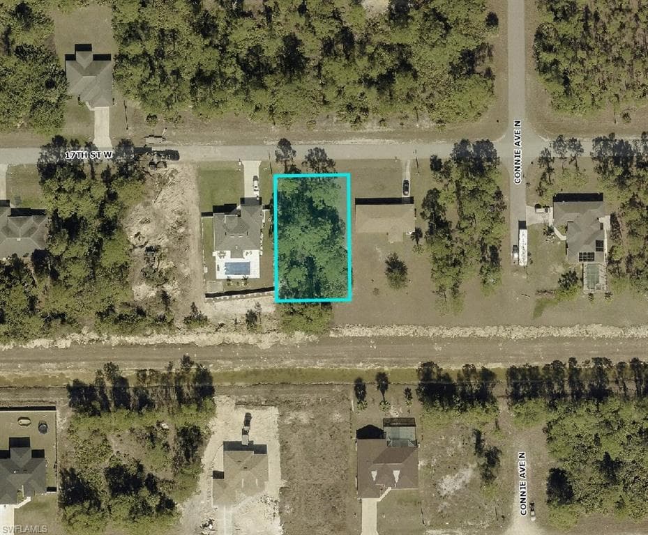 2605 17th ST W LEHIGH ACRES, FL 33971