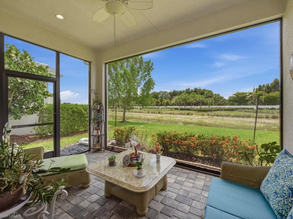 8947 Saint Lucia DR NAPLES, FL 34114